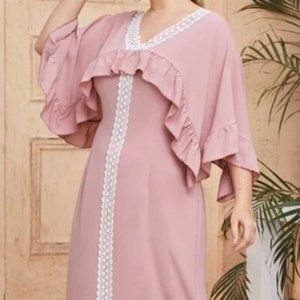 Contrast Guipure Lace Trim Ruffle Trim Cape Dress